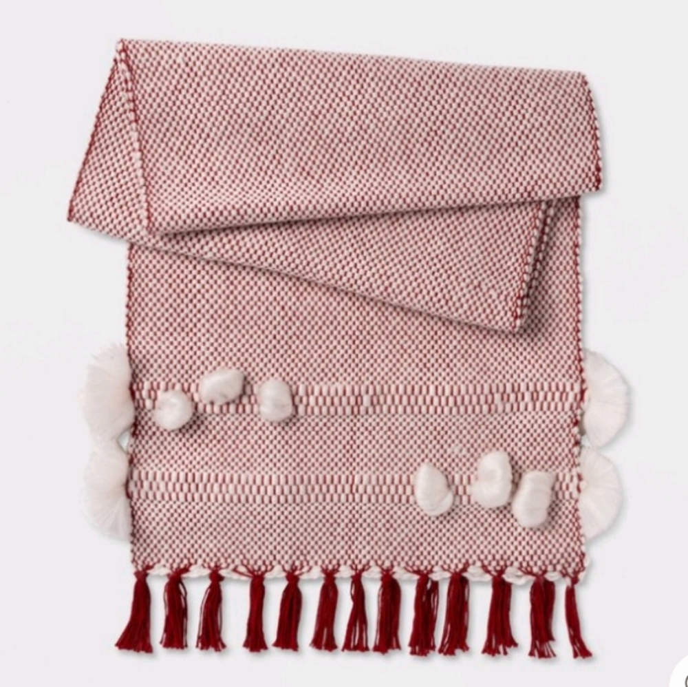 Opalhouse Chunky Weave w/Poms Red Table Runner